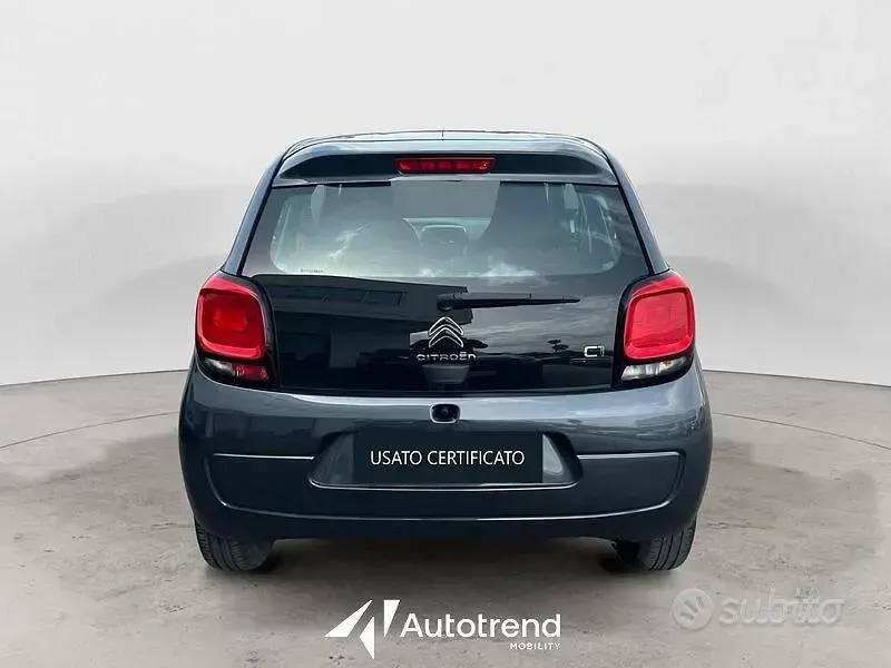Usata Citroën C1 Feel 72 CV (52 kW) 2021 Grigio scuro Utilitaria