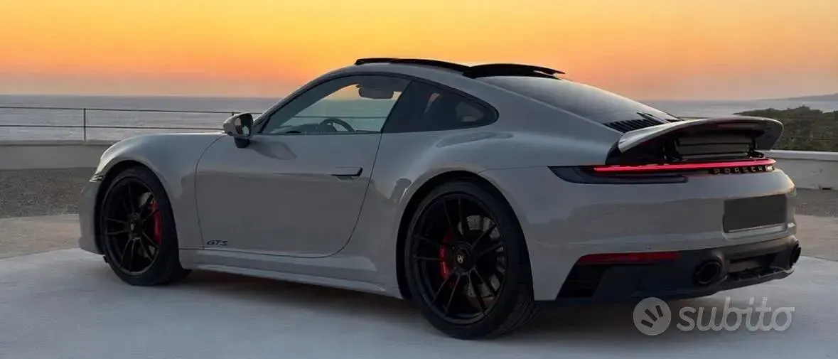 Usata Porsche 992 485 CV (356 kW) 2024 Coupé