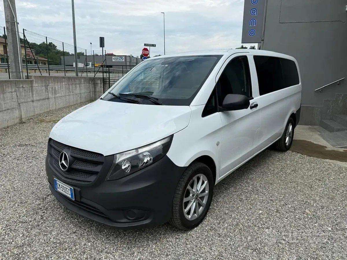 Usata Mercedes Vito 136 CV (100 kW) 2023 Bianco Furgone