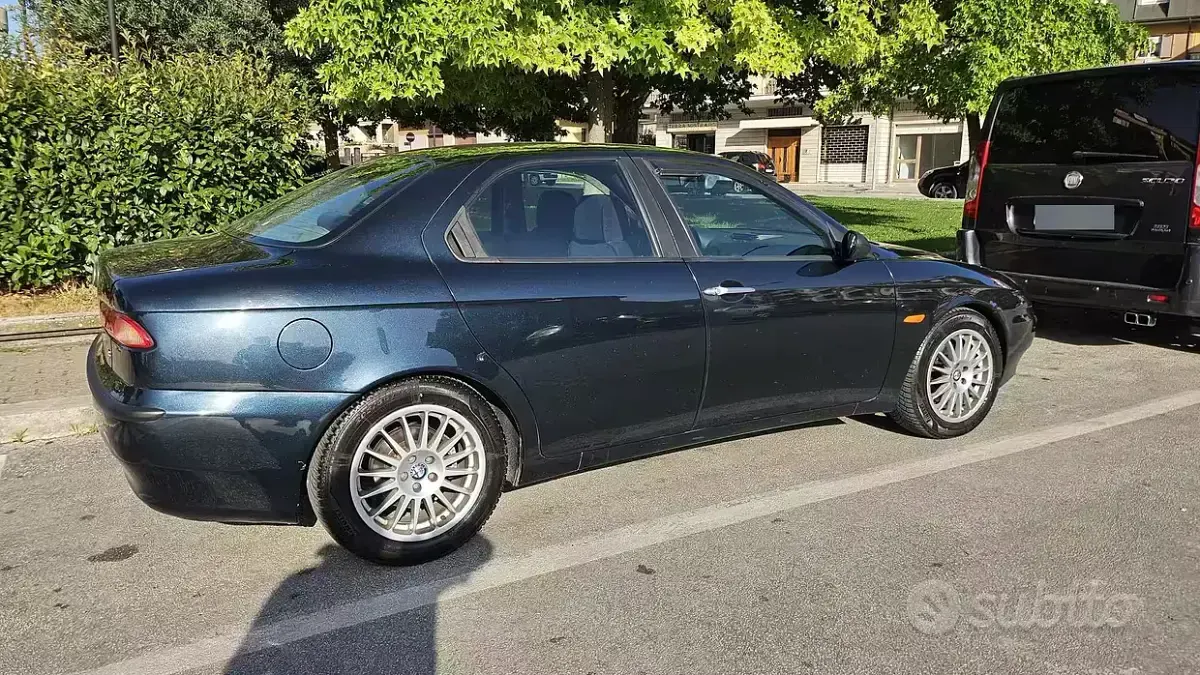 Usata Alfa Romeo 156 144 CV (105 kW) 1999 Berlina