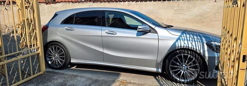 Usata Mercedes A200 Premium 136 CV (100 kW) 2013 Grigio Berlina