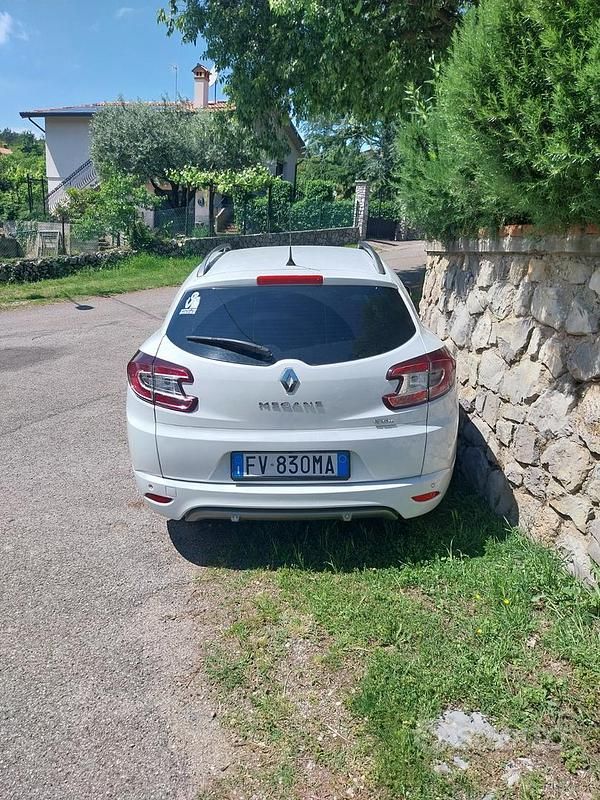 Usata Renault Mégane GrandTour 110 CV (80 kW) 2011 Bianco Station wagon