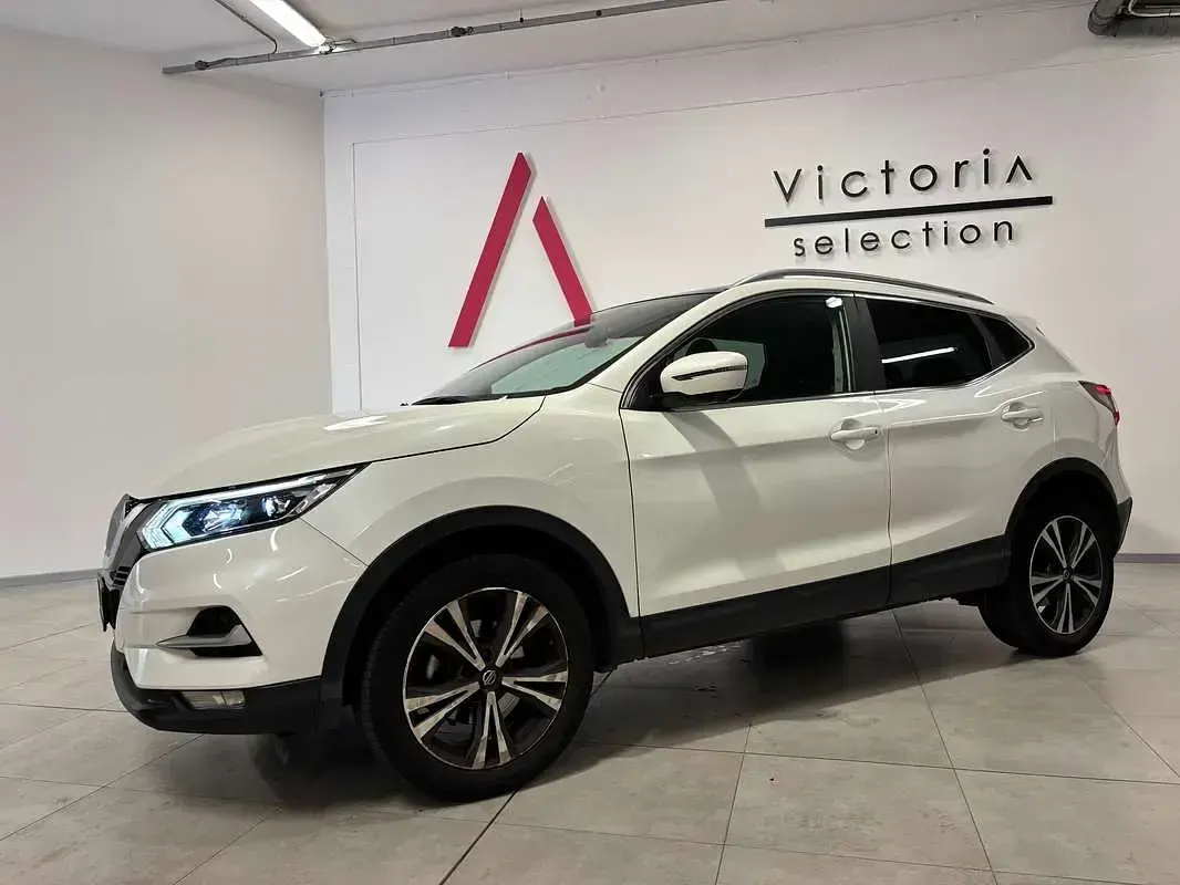 Usata Nissan Qashqai N-Connecta 116 CV (85 kW) 2021 Bianco SUV
