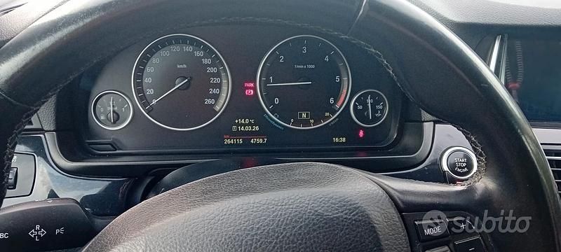 Usata BMW 520 190 CV (139 kW) 2016 Blu Station wagon