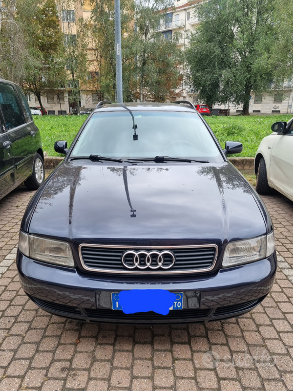 Usato 1996 Audi A4 1.8 Benzin (6.000 €)