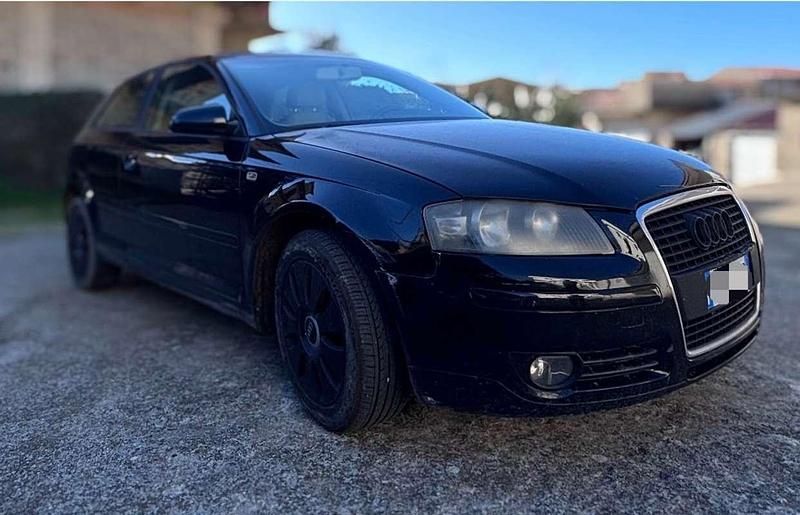Usata Audi A3 Attraction 105 CV (77 kW) 2007 Nero Utilitaria