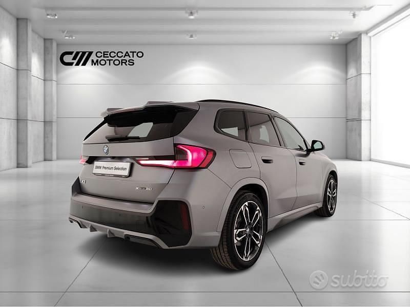 Usata BMW iX1 M Sport 279 kW (380 CV) 2025 Grigio SUV