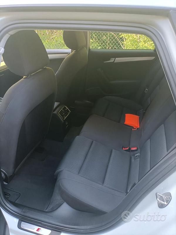 Usata Audi A4 150 CV (110 kW) 2015 Bianco Berlina