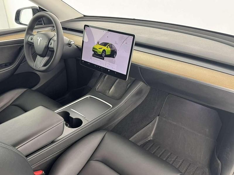 Usata Tesla Model Y 256 kW (349 CV) 2022 Nero SUV
