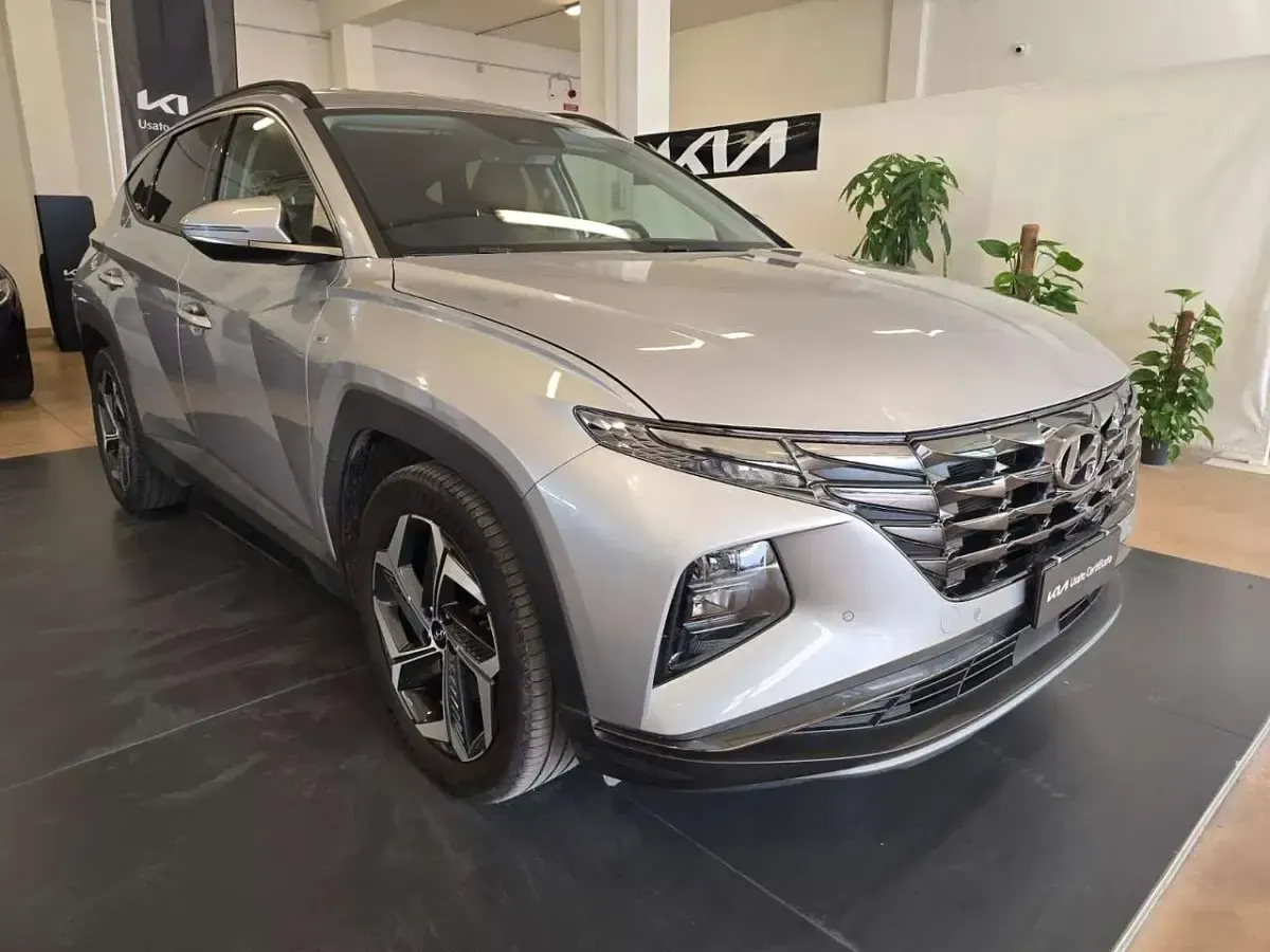 Usata Hyundai Tucson 136 CV (100 kW) 2024 Grigio SUV