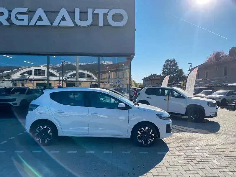 Nuova Dacia Sandero Expression 122 CV (89 kW) 2026 Bianco Berlina