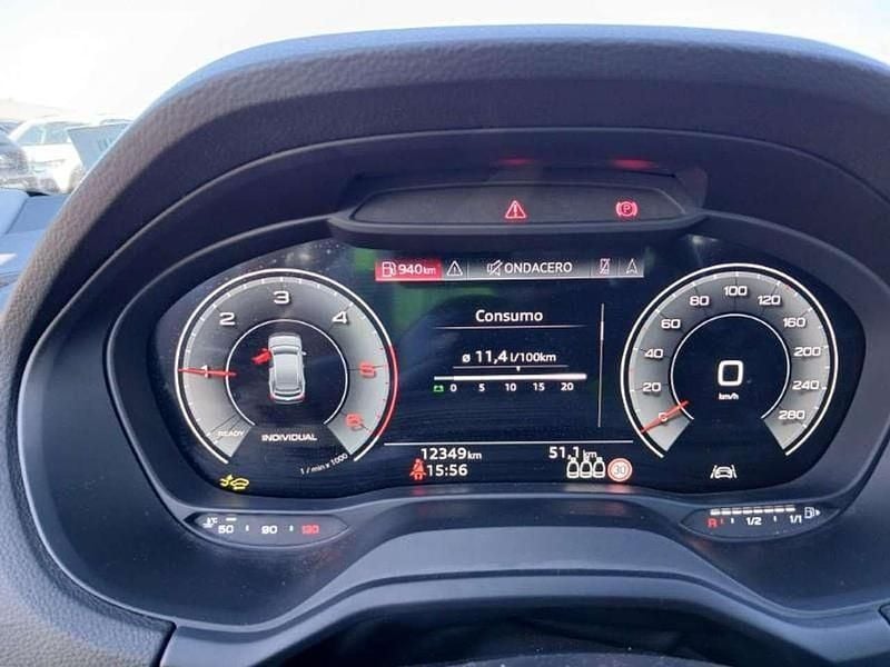 Usado Audi Q2 S-Line 116 CV (85 kW) 2025 Gris SUV