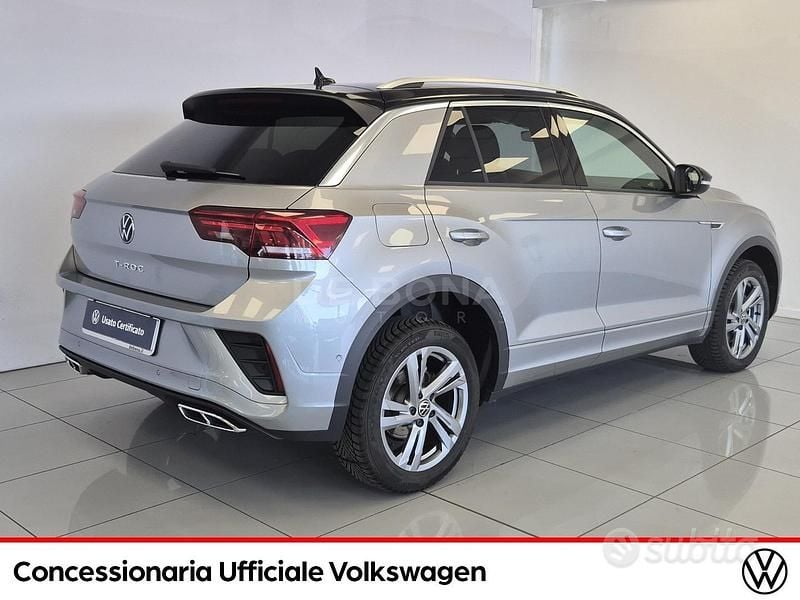 Usata VW T-Roc R-line 150 CV (110 kW) 2024 Grigio SUV