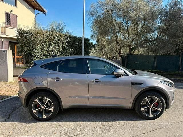 Usata Jaguar E-Pace 160 CV (117 kW) 2021 Grigio SUV