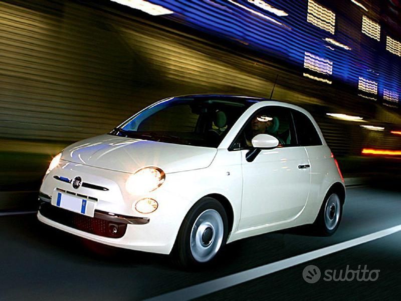 Usata Fiat 500 Lounge 69 CV (50 kW) 2011 Rosso Utilitaria