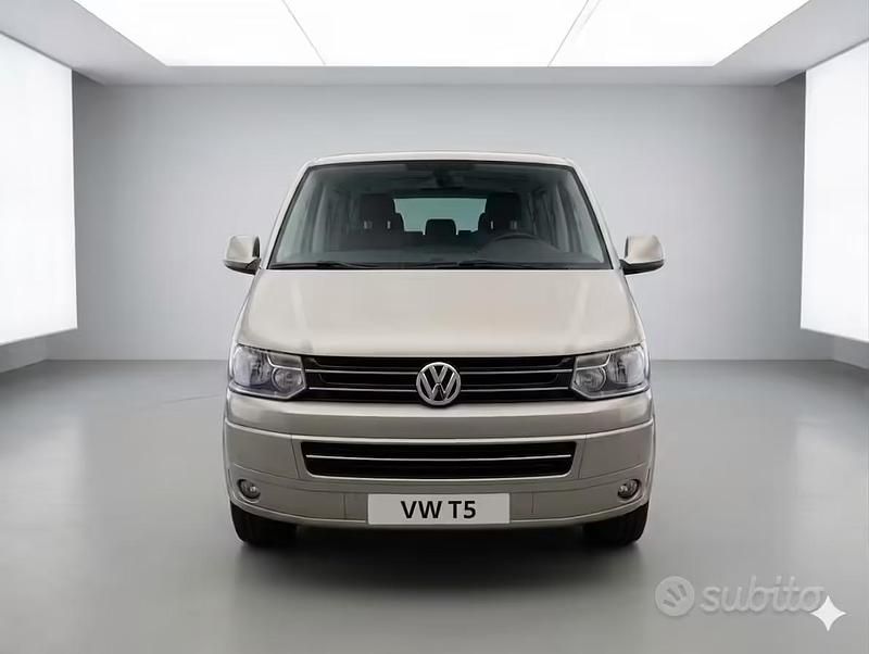 Usata VW T5 Highline 180 CV (132 kW) 2010 Furgone