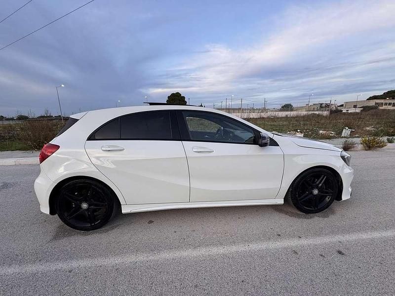 Usata Mercedes A180 Edition 109 CV (80 kW) 2015 Berlina