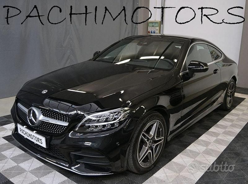 Nero Usata 2021 Mercedes C180 Premium Coupé | 34.990 € (Buon prezzo) - Immagine 1/4