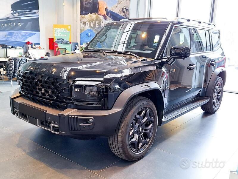 Nero Nuova 2025 ICH-X K3 SUV | 43.900 € (Cara) - Immagine 1/4