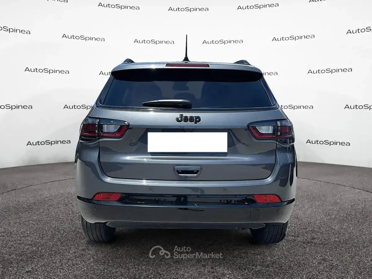 Usata Jeep Compass Summit 131 CV (96 kW) 2025 Grigio SUV
