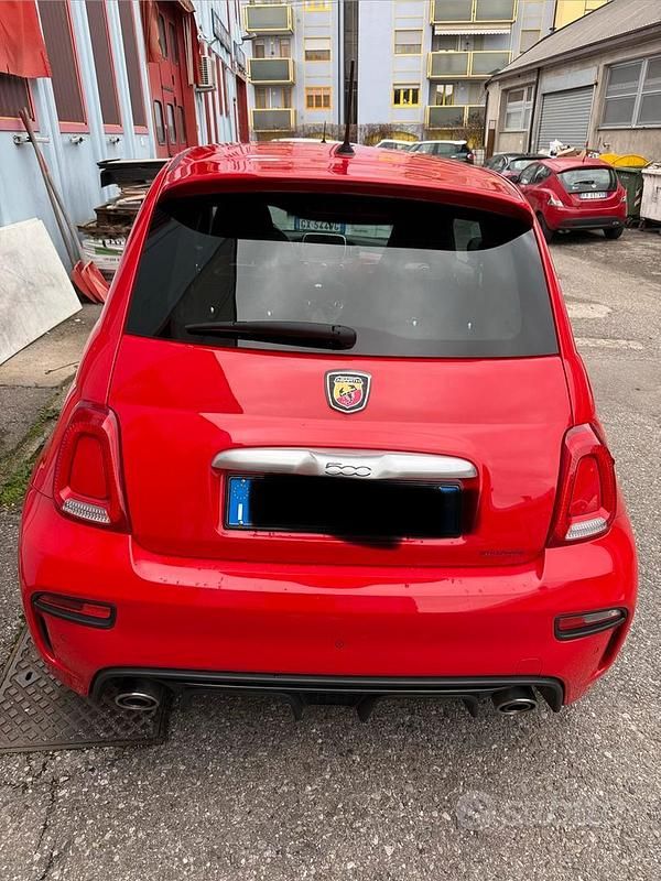 Usata Abarth 595 140 CV (102 kW) 2016 Rosso Berlina