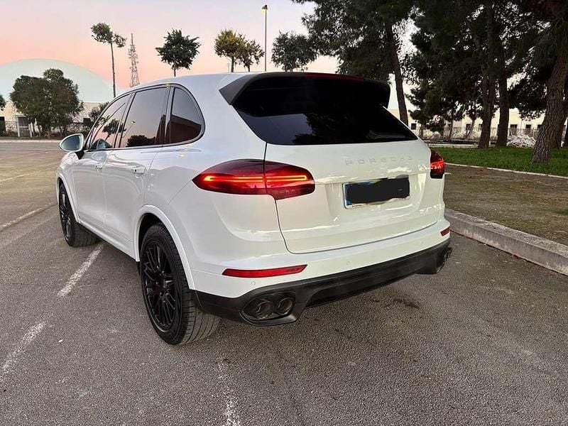 Usata Porsche Cayenne Platinum Edition 250 CV (183 kW) 2017 Bianco SUV