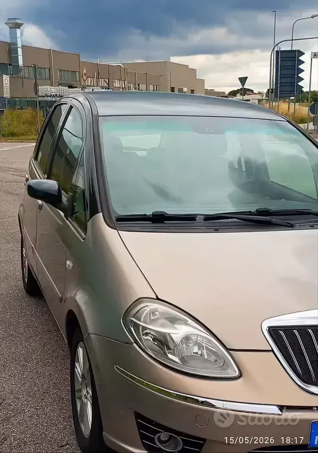 Usata Lancia Musa 95 CV (69 kW) 2008 Monovolume