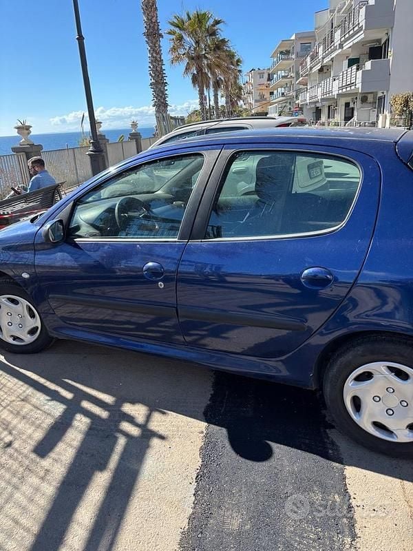 Usata Peugeot 206 68 CV (50 kW) 2003