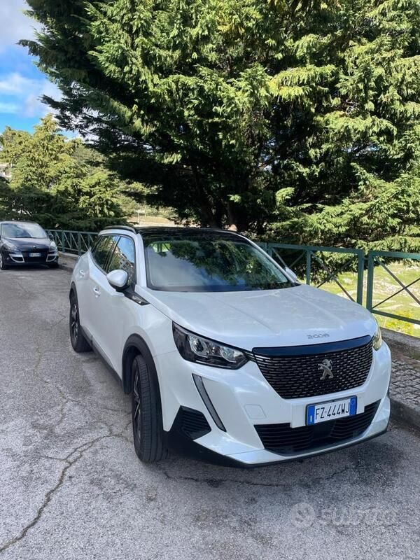 Usata Peugeot 2008 131 CV (96 kW) 2020 Bianco SUV