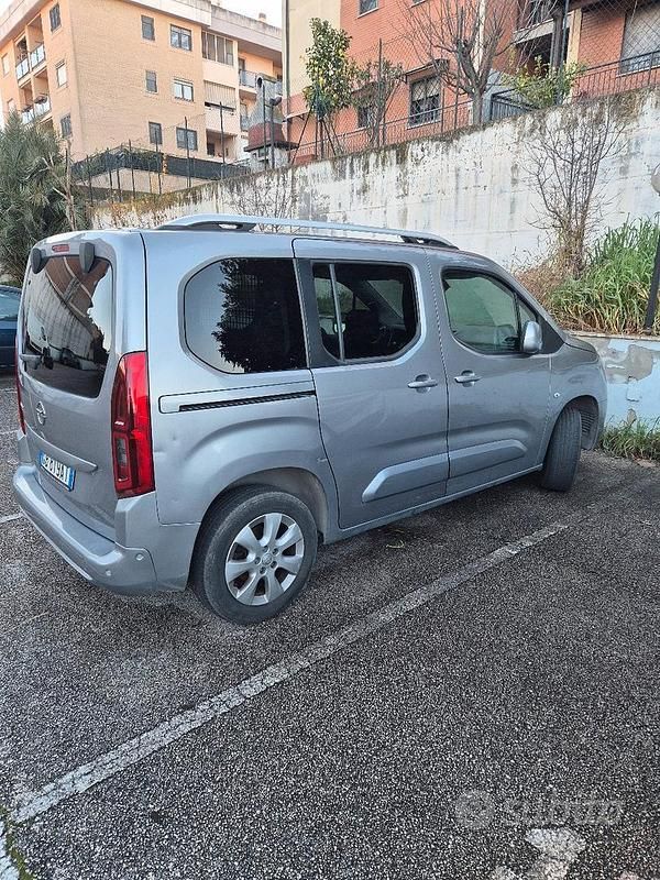 Usata Opel Combo Life 131 CV (96 kW) 2020 Grigio Monovolume