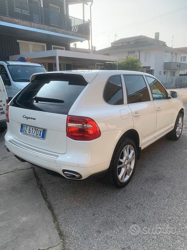 Usata Porsche Cayenne Turbo 2010 Bianco SUV