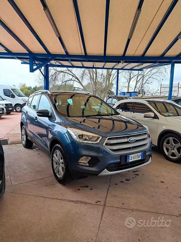 Usata Ford Kuga Business Edition 120 CV (88 kW) 2019 Blu SUV