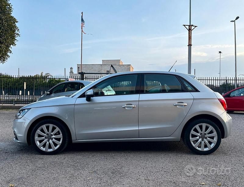 Usata Audi A1 Ambition 105 CV (77 kW) 2012 Grigio Utilitaria