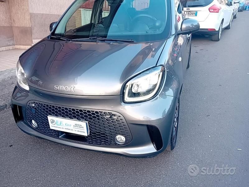 Usata Smart ForFour Electric Drive Prime 41 kW (56 CV) 2021 Grigio Berlina