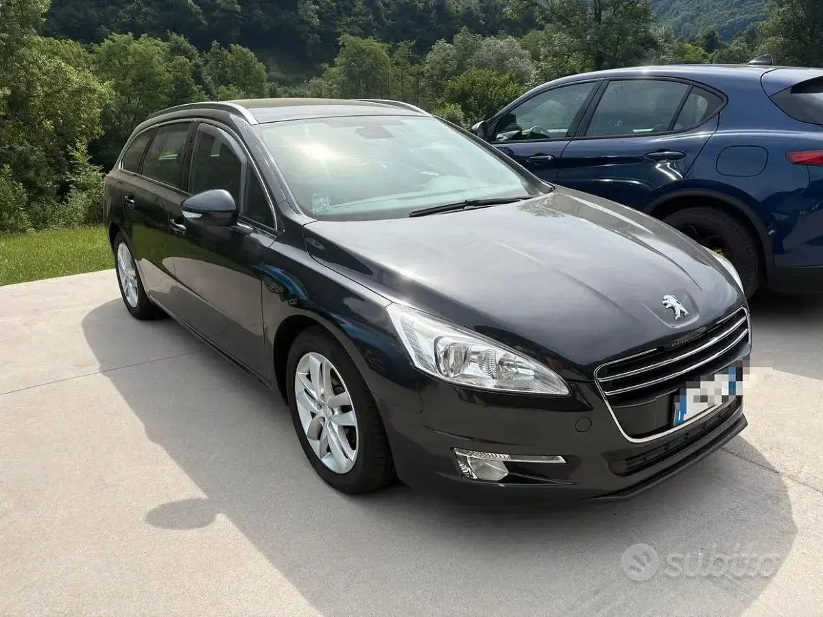 Usata Peugeot 508 Access 140 CV (102 kW) 2011 Nero Berlina