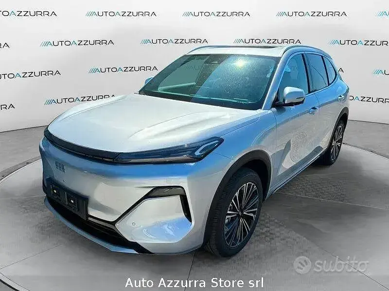 Nuova Geely Starray 262 CV (192 kW) 2026 Nero SUV