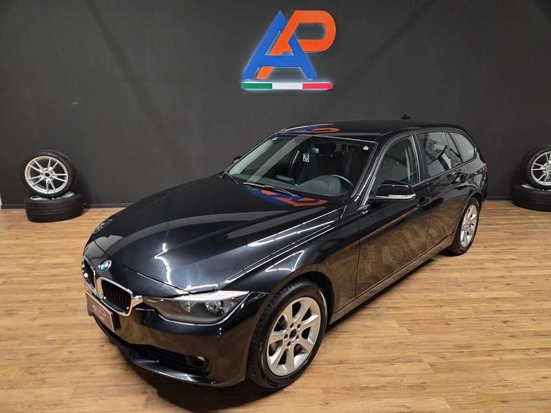 Usata BMW 320 184 CV (135 kW) 2015 Nero Station wagon