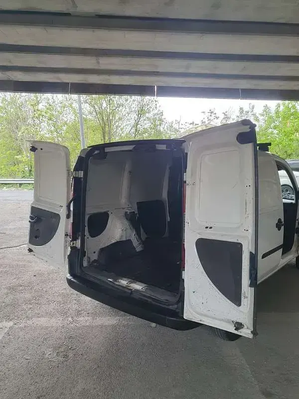 Usata Fiat Doblò 101 CV (74 kW) 2003 Bianco Monovolume