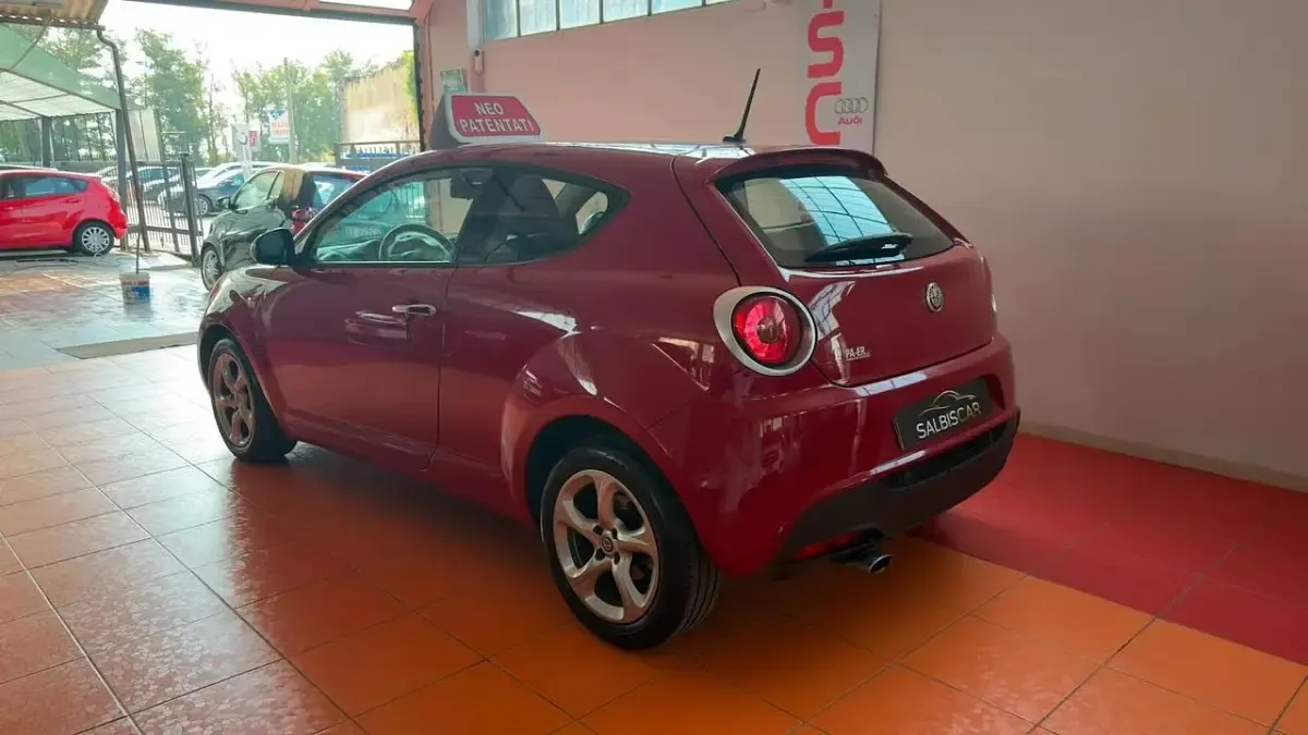 Usata Alfa Romeo MiTo 95 CV (69 kW) 2017 Rosso Utilitaria