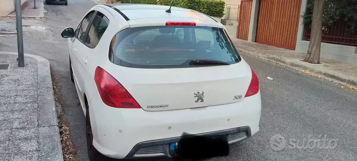 Usata Peugeot 308 109 CV (80 kW) 2009 Bianco Berlina