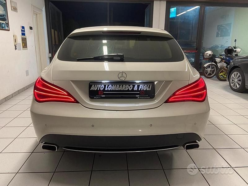 Usata Mercedes CLA220 2016 Bianco Berlina