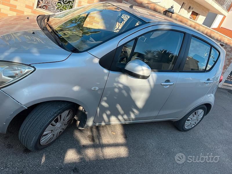 Usata Opel Agila 60 CV (44 kW) 2010 Utilitaria