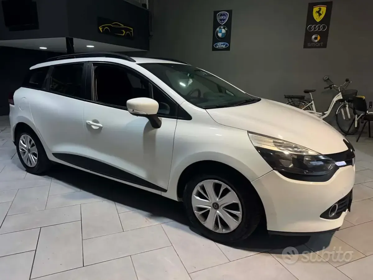 Usata Renault Clio 75 CV (55 kW) 2016 Bianco Station wagon