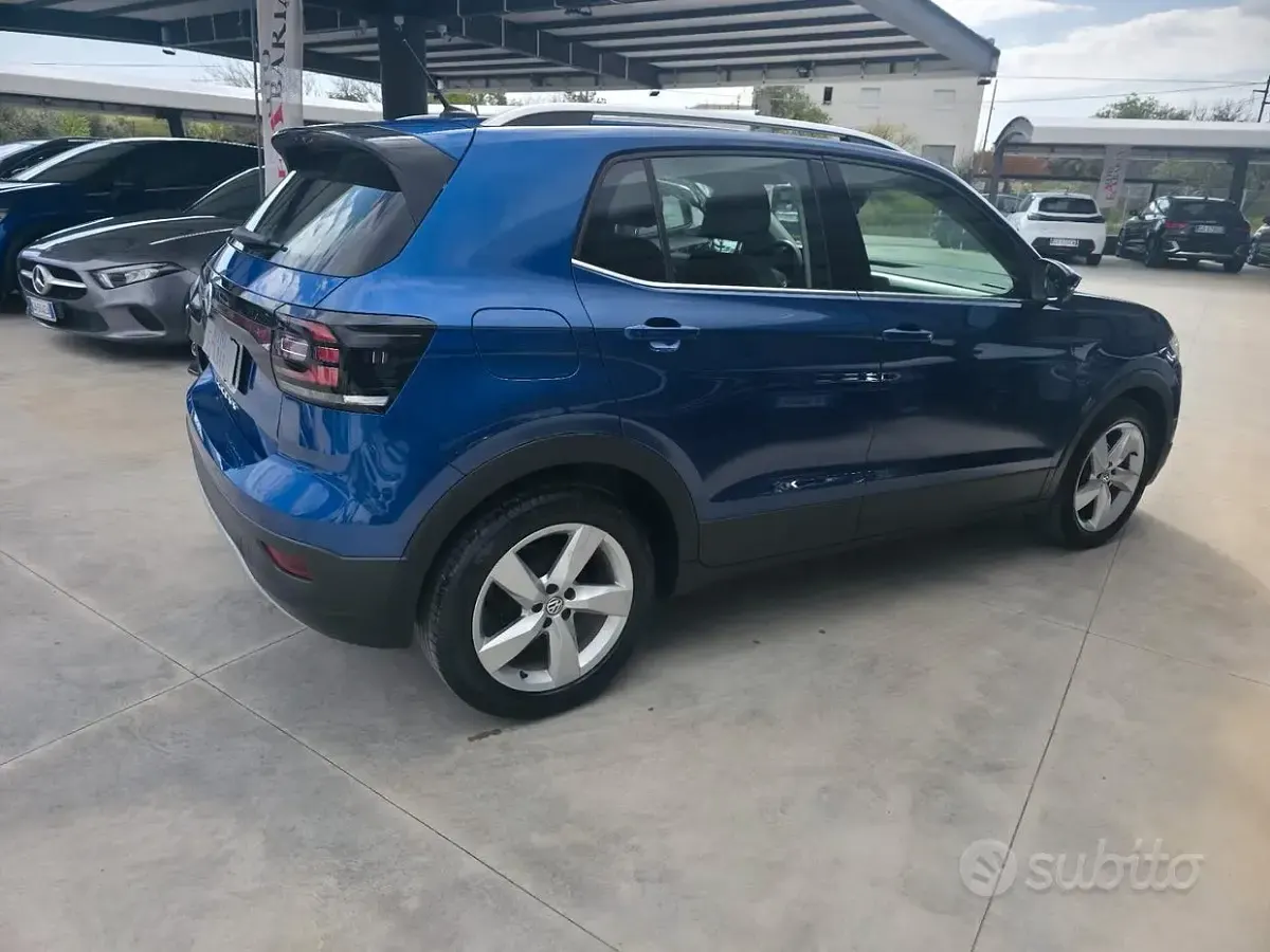 Usata VW T-Cross Advance 95 CV (69 kW) 2020 Blu SUV