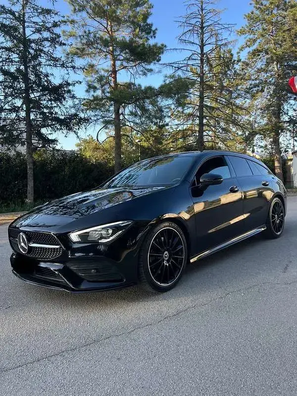 Usata Mercedes CLA200 Shooting Brake Premium 150 CV (110 kW) 2021 Nero Station wagon