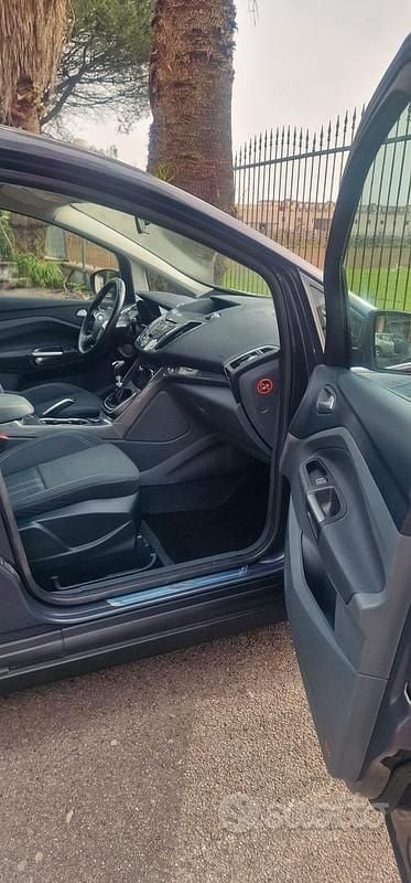 Usata Ford Grand C-Max 116 CV (85 kW) 2013 Monovolume
