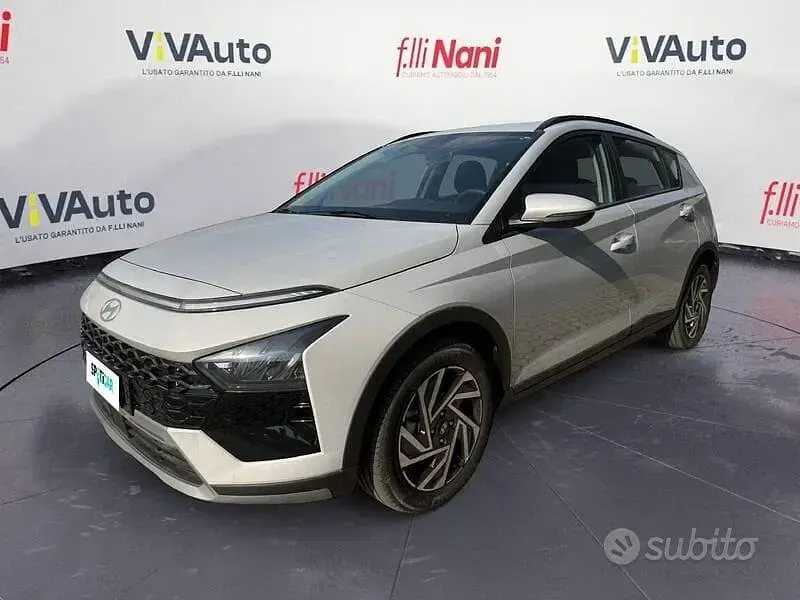 Nuova Hyundai Bayon 100 CV (73 kW) 2025 Grigio SUV