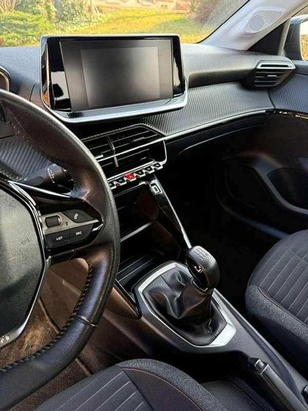 Usata Peugeot 208 Active 75 CV (55 kW) 2020 Nero Utilitaria