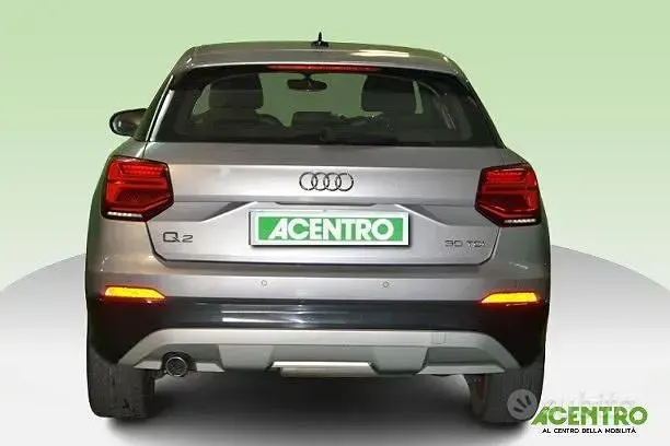 Usata Audi Q2 116 CV (85 kW) 2019 Grigio SUV
