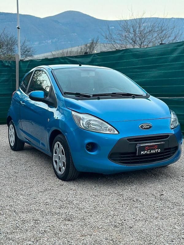 Usata Ford Ka Titanium 69 CV (50 kW) 2010 Blu Utilitaria